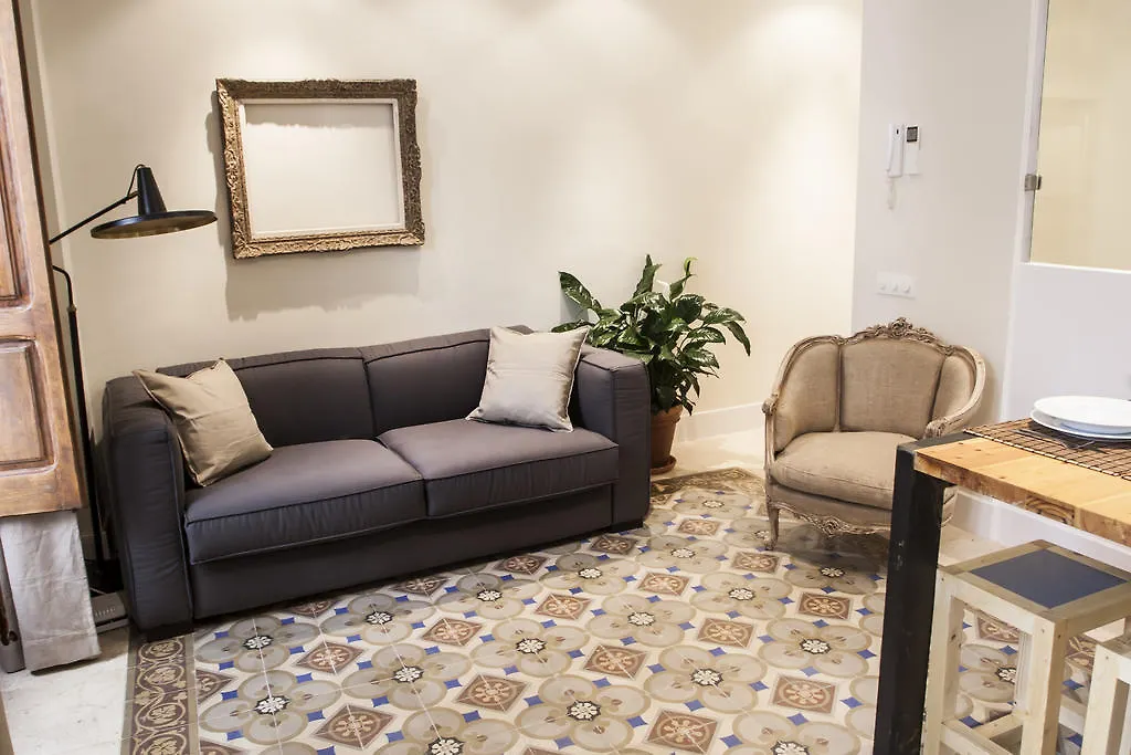 We Town House With Terrace Daire Barselona