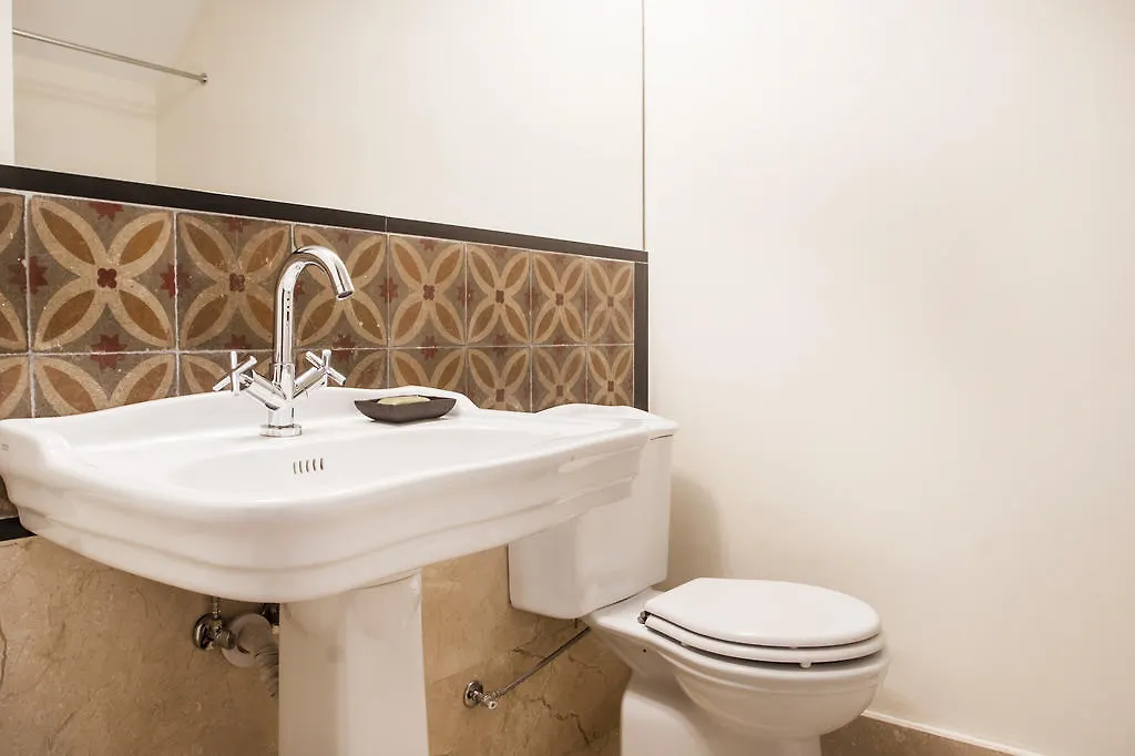 We Town House With Terrace Daire Barselona İspanya