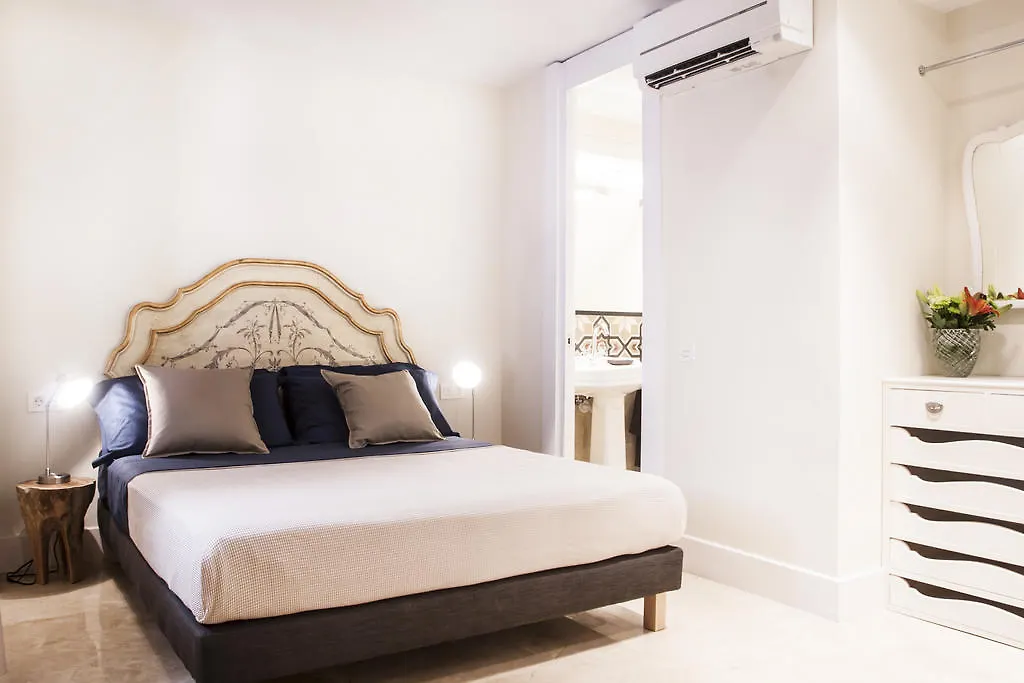 We Town House With Terrace Daire Barselona 0*,  İspanya